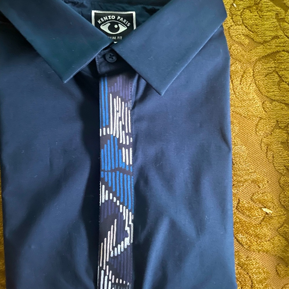 Kenzo Paris long sleeve button cuff flyaway